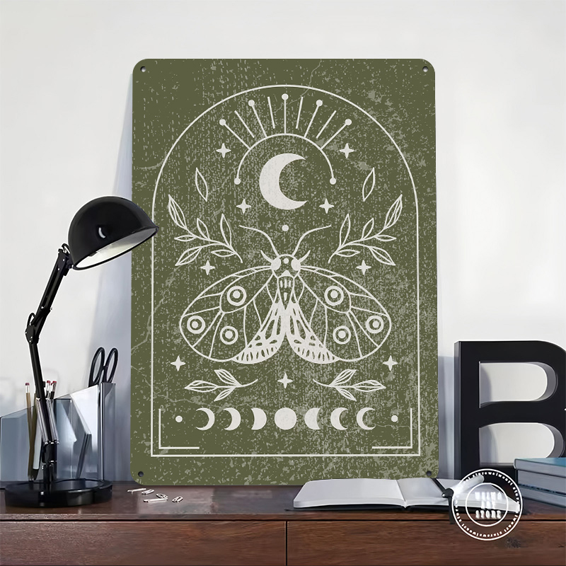 Moth and Moon Poster Customize - Retro Gaming At Home 评论和价格
